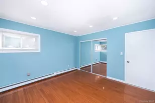 201 Sprucewood Dr, Levittown, NY 11756 - Photo 17