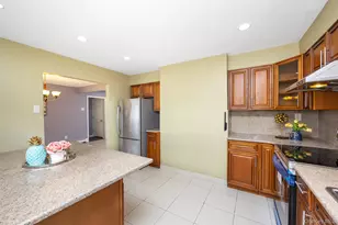 201 Sprucewood Dr, Levittown, NY 11756 - Photo 15