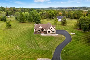 11 Knolls Rd, Wallkill, NY 12589 - Photo 3