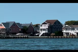 49 Bayview Ave W, Lindenhurst, NY 11757 - Photo 3