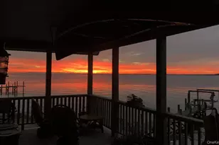 49 Bayview Ave W, Lindenhurst, NY 11757 - Photo 23