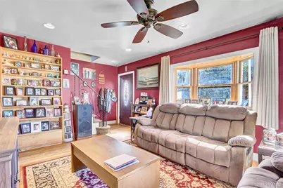 1073 Thomas Avenue, Baldwin, NY 11510 - Photo 11