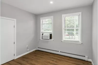 4 W 11th Street, Huntington Station, NY 11746 - Photo 11