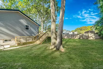 45 Arrowhead Drive, Shirley, NY 11967 - Photo 29