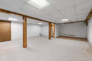 3 Surrey Ln, Bethpage, NY 11714 - Photo 23