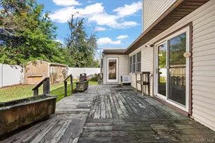 3 Surrey Ln, Bethpage, NY 11714 - Photo 25