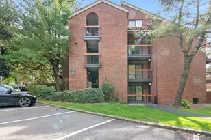 14 Bronxville Glen Dr, Bronxville, NY 10708 - Photo 3