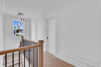 24 Estates Circle, Melville, NY 11747 - Photo 9