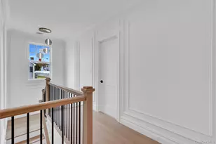 24 Estates Cir, Melville, NY 11747 - Photo 9