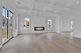 24 Estates Cir, Melville, NY 11747 - Photo 7