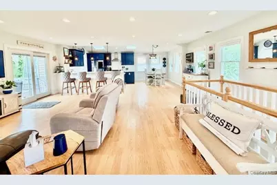 361 Rider Avenue, Patchogue, NY 11772 - Photo 15