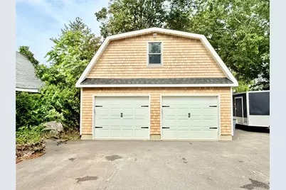 361 Rider Avenue, Patchogue, NY 11772 - Photo 5