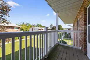 71 Adams Rd, Central Islip, NY 11722 - Photo 5