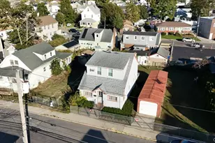 86-A & B Gotham Ave, Elmont, NY 11003 - Photo 29