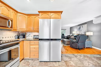 280 Throggs Neck Boulevard, Bronx, NY 10465 - Photo 15