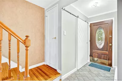 280 Throggs Neck Boulevard, Bronx, NY 10465 - Photo 5