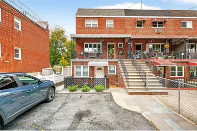 280 Throggs Neck Boulevard, Bronx, NY 10465 - Photo 1