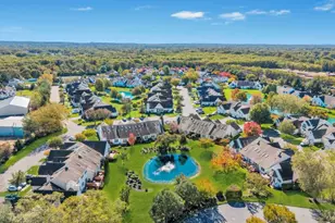 204 Caroline Ct, Port Jefferson Station, NY 11776 - Photo 35