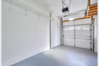 204 Caroline Court, Port Jefferson Station, NY 11776 - Photo 29