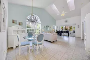 204 Caroline Ct, Port Jefferson Station, NY 11776 - Photo 9