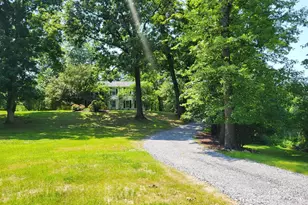 15 Blue Jay Dr, Newburgh, NY 12550 - Photo 5