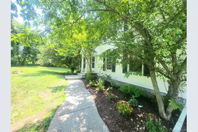 15 Blue Jay Drive, Newburgh, NY 12550 - Photo 3