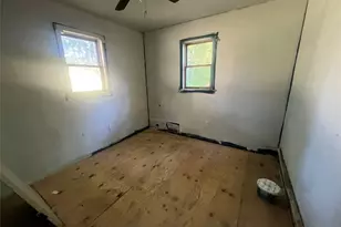 18 Hillside Pl, Lloyd, NY 12528 - Photo 5