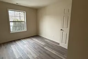 194 E Main St, Walden, NY 12586 - Photo 9