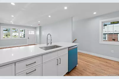 11512 159th Street, Jamaica, NY 11434 - Photo 5