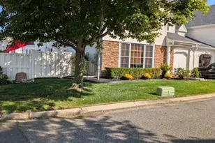 1 Casey Ln, Middle Island, NY 11953 - Photo 35