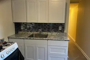 20 Oyster Bay Road, Locust Valley, NY 11560 - Photo 3