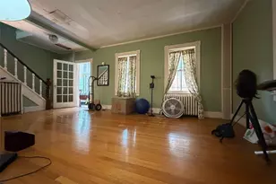 292 Laurel Rd, Northport, NY 11768 - Photo 3