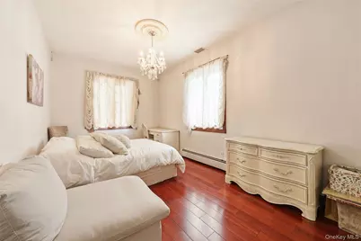 18631 Radnor Road, Jamaica, NY 11432 - Photo 9