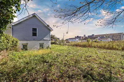 551 Beach 43rd Street, Edgemere, NY 11691 - Photo 25