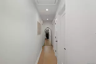 93 Beacon Ave, New York, NY 10306 - Photo 19