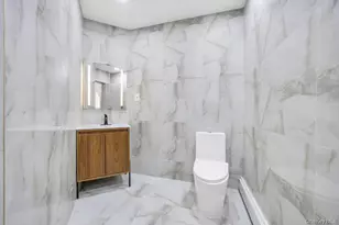 94 Jeffery Ln, Oceanside, NY 11572 - Photo 33