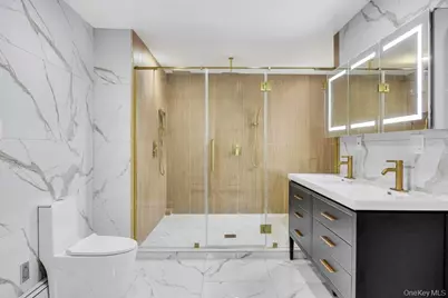 94 Jeffery Lane, Oceanside, NY 11572 - Photo 43