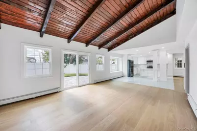 94 Jeffery Lane, Oceanside, NY 11572 - Photo 29