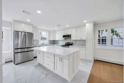 94 Jeffery Lane, Oceanside, NY 11572 - Photo 27