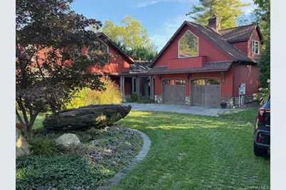 7 Briar Lane, Great Neck, NY 11024 - Photo 1