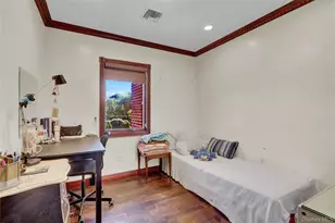 300 Ellen Pl, Jericho, NY 11753 - Photo 13