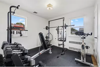 700 Covert Avenue, New Hyde Park, NY 11040 - Photo 21