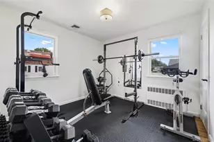 700 Covert Ave, New Hyde Park, NY 11040 - Photo 21