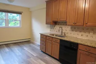 34 Alpine Dr, Wappingers Falls, NY 12590 - Photo 3