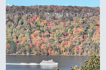 183 Hudson Terrace, Yonkers, NY 10701 - Photo 13