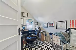 329 Beach 146th St, Neponsit, NY 11694 - Photo 25