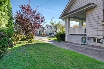 329 Beach 146th Street, Neponsit, NY 11694 - Photo 29