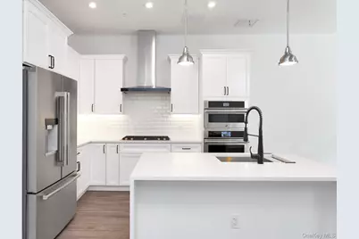 102 Legend Drive #101, Sleepy Hollow, NY 10591 - Photo 13