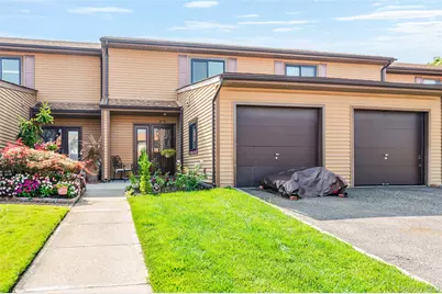 100 Daly Boulevard #1206, Oceanside, NY 11572 - Photo 1