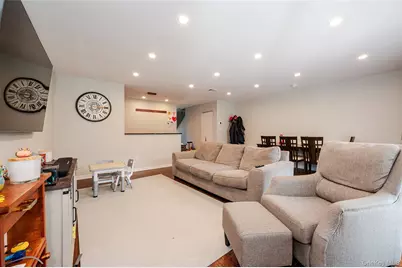 100 Daly Boulevard #1206, Oceanside, NY 11572 - Photo 5